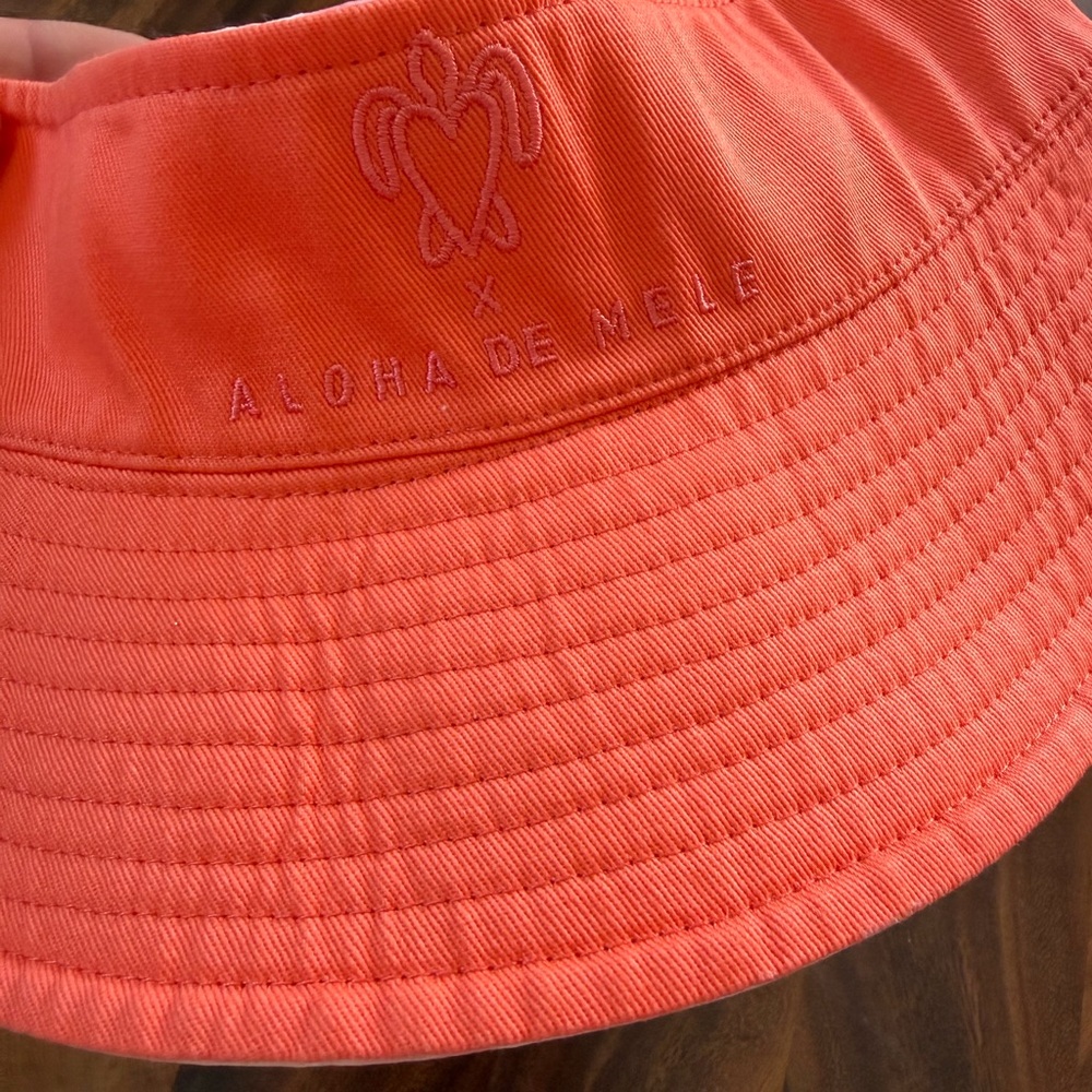 Aloha De Mele Hat Recersible - Picture 6 of 7